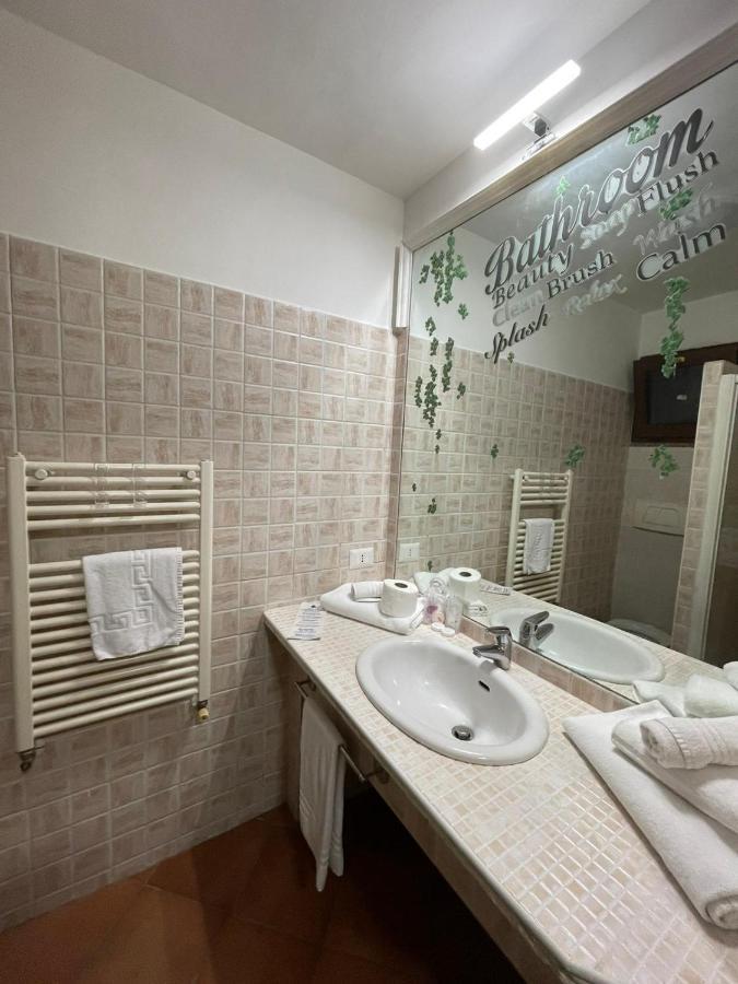 Ground Floor Studio - Monolocale Max 2 Ospiti - Fiumicino Aeroporto E Fiera - Self Check-In Exterior foto